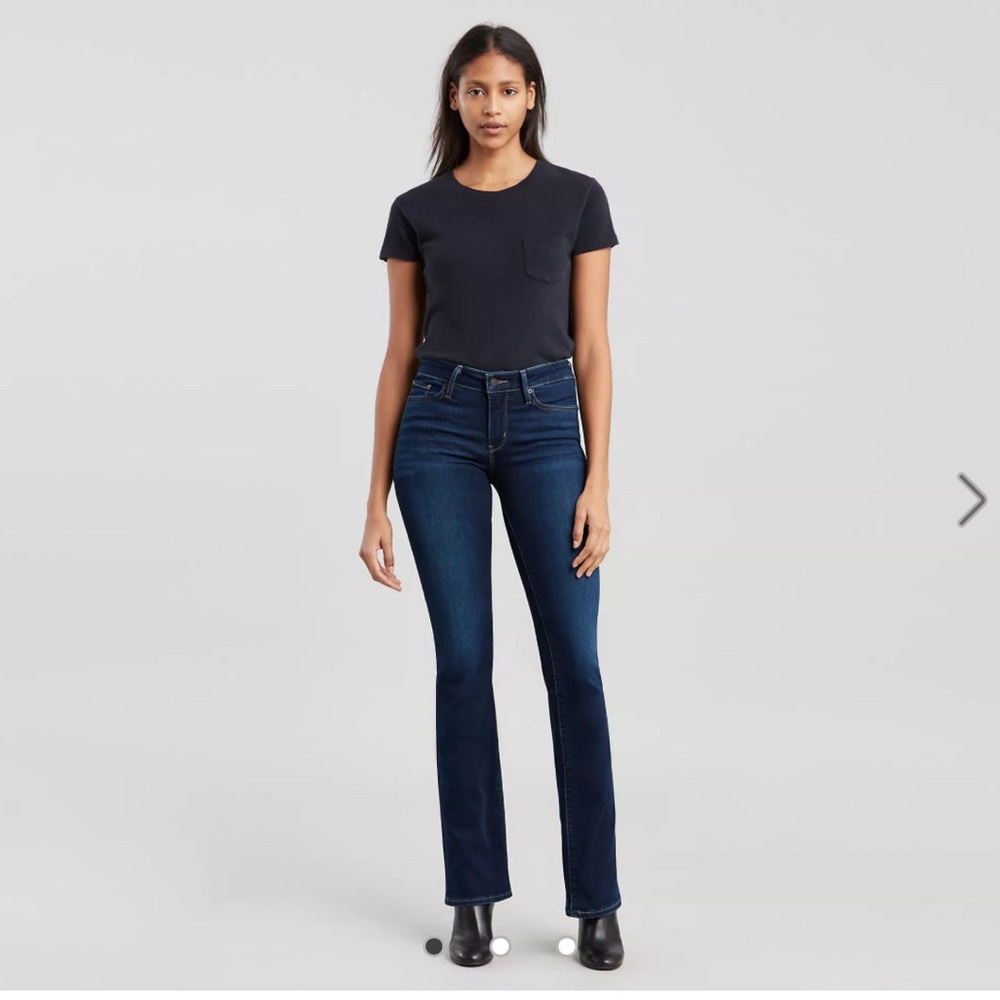 Levi’s 715 bootcut jeans size 30, dark wash